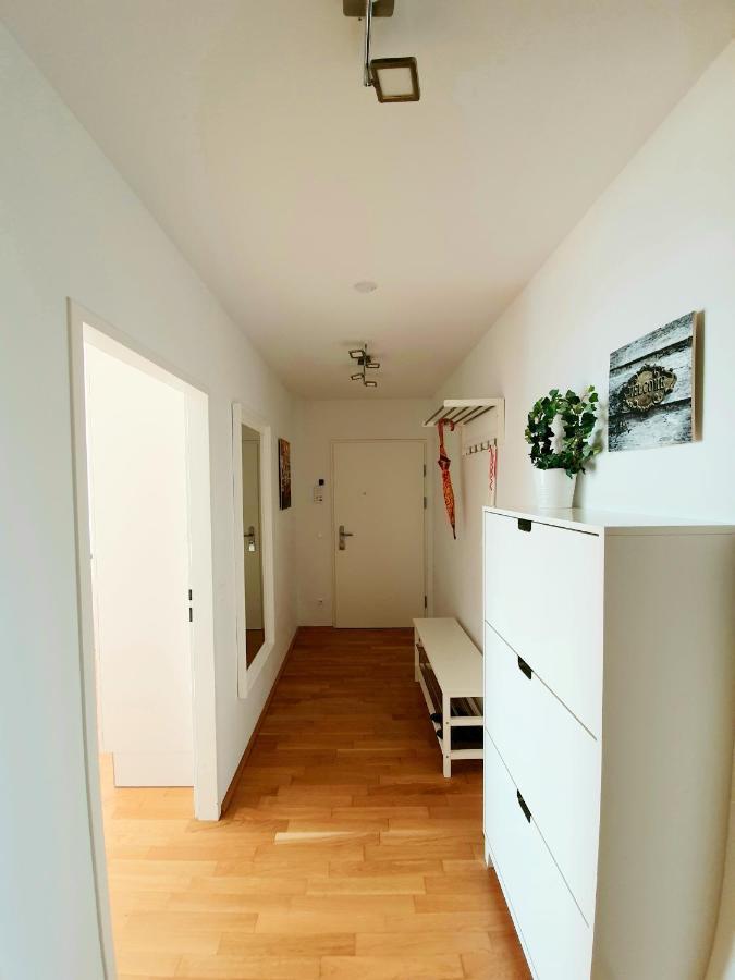 Near Lake Two Bedroom Fully Furnished Apartment Vienna Esterno foto